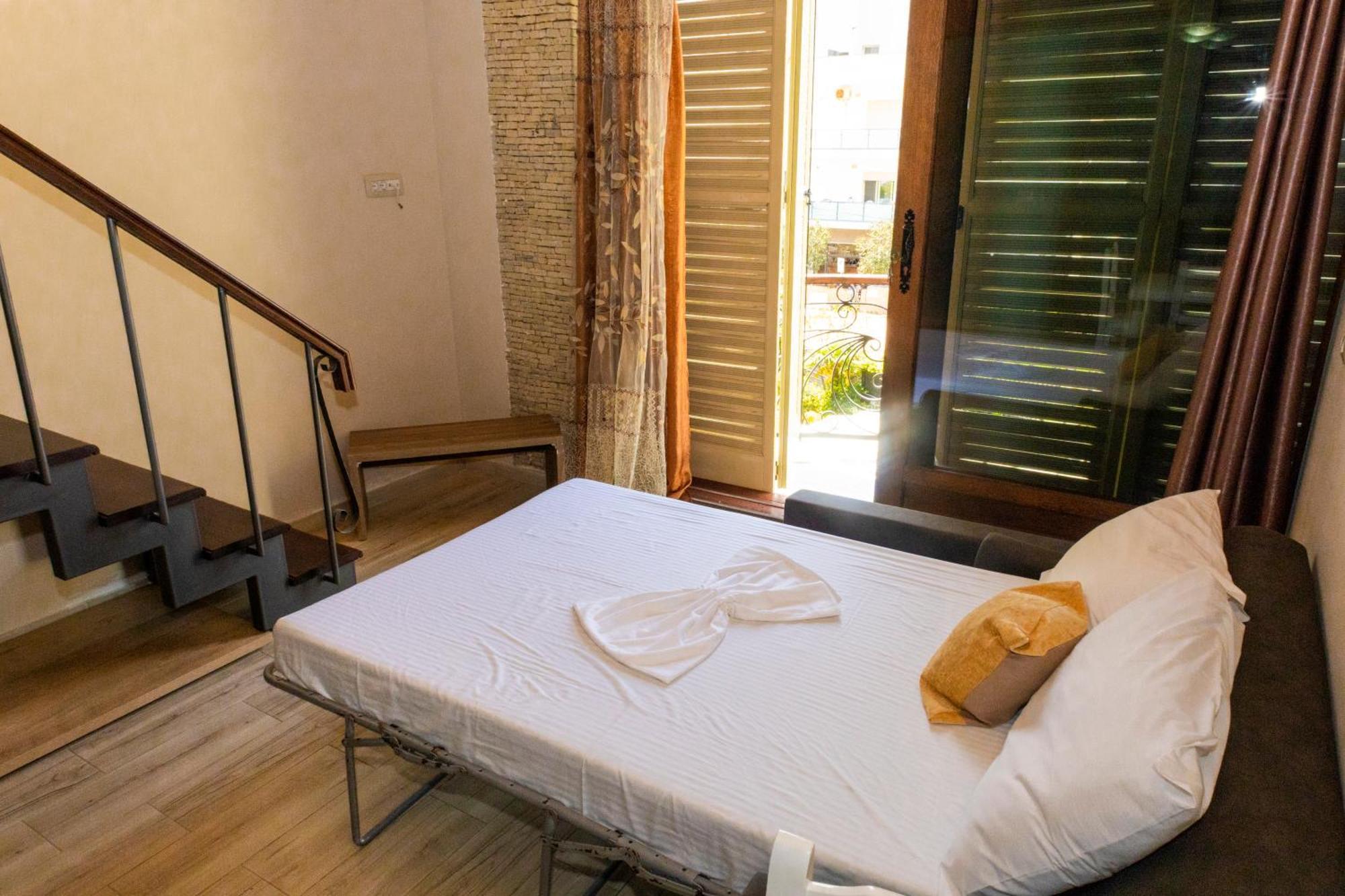 Vila Mateus Himare Exterior foto