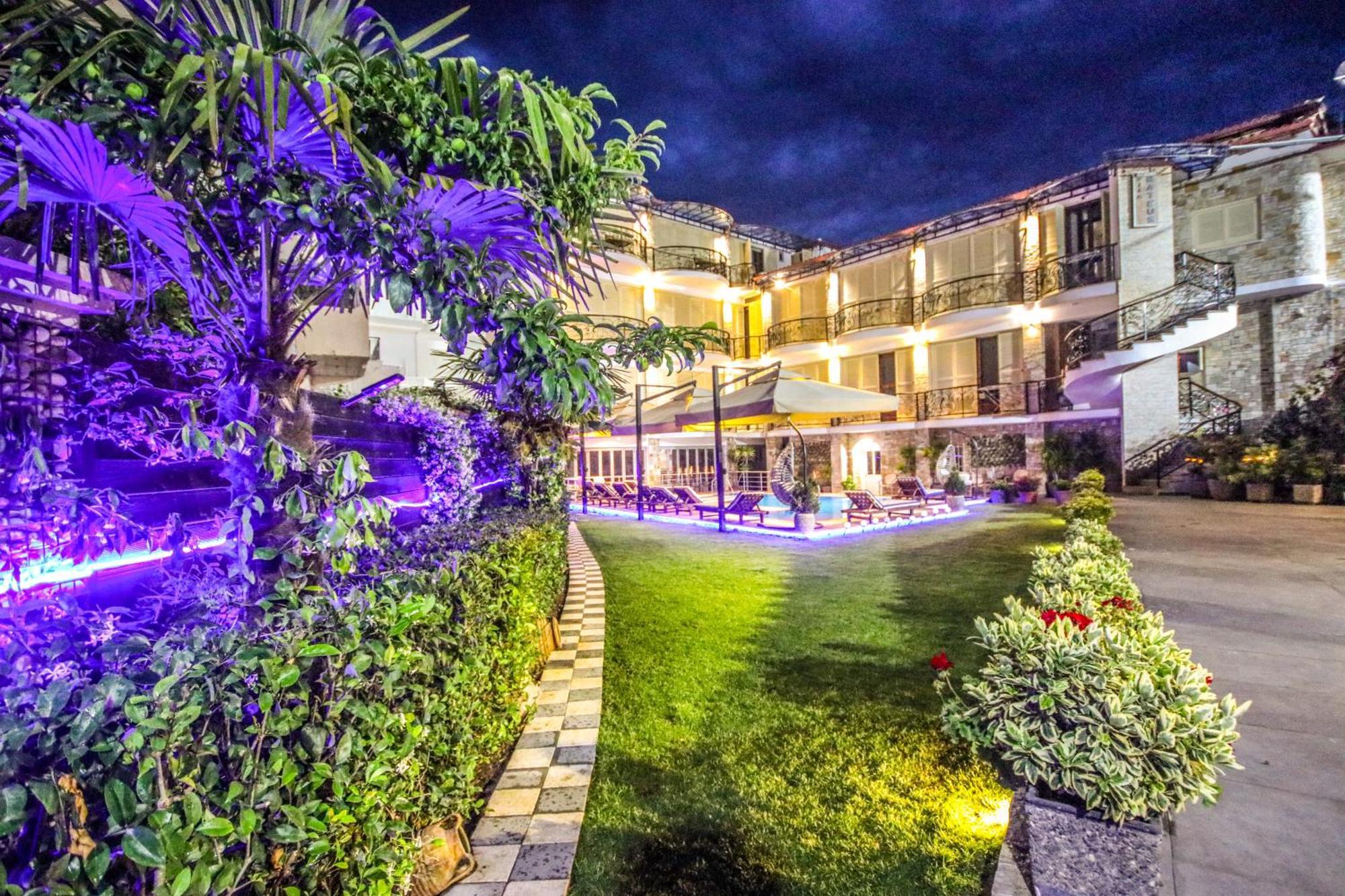 Vila Mateus Himare Exterior foto