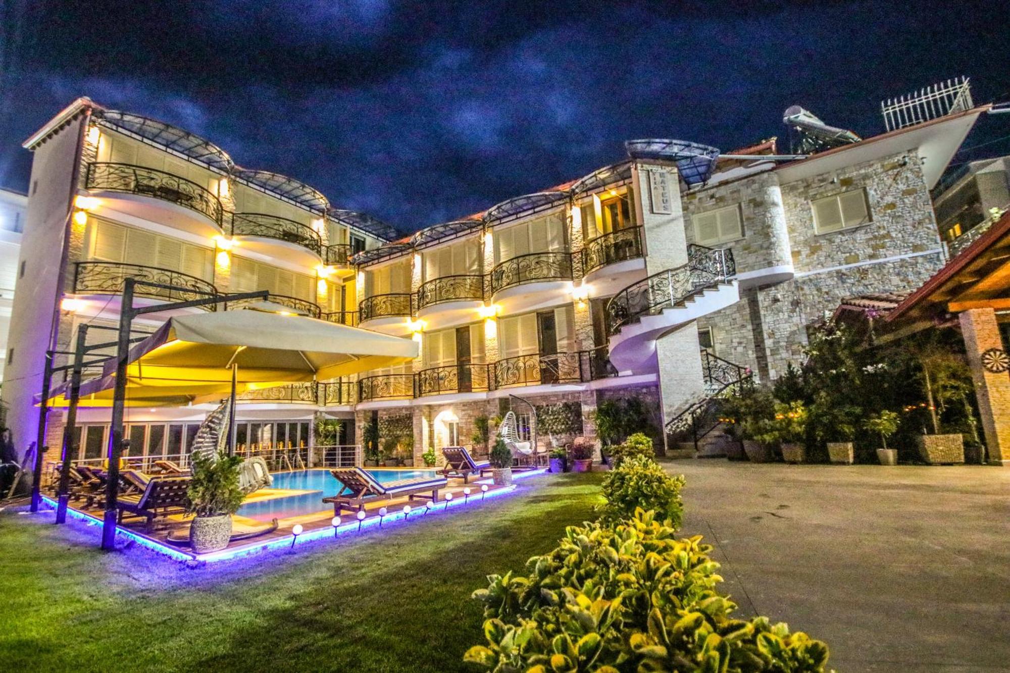 Vila Mateus Himare Exterior foto